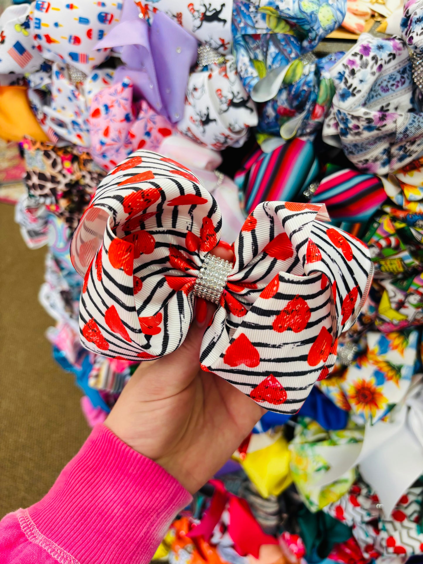 Red hearts bling bow