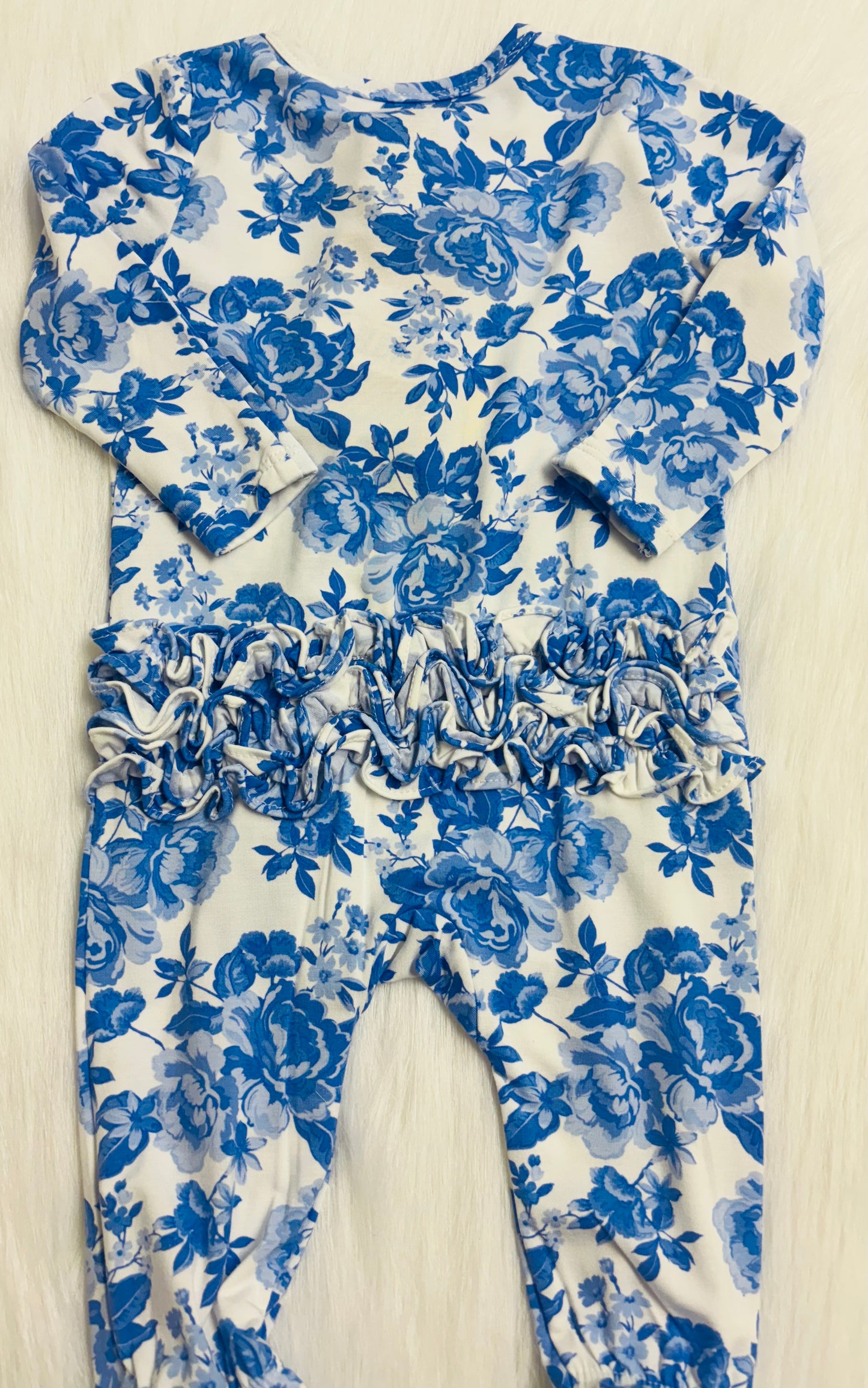 Roses in blue 2 way zipper ruffle back footie