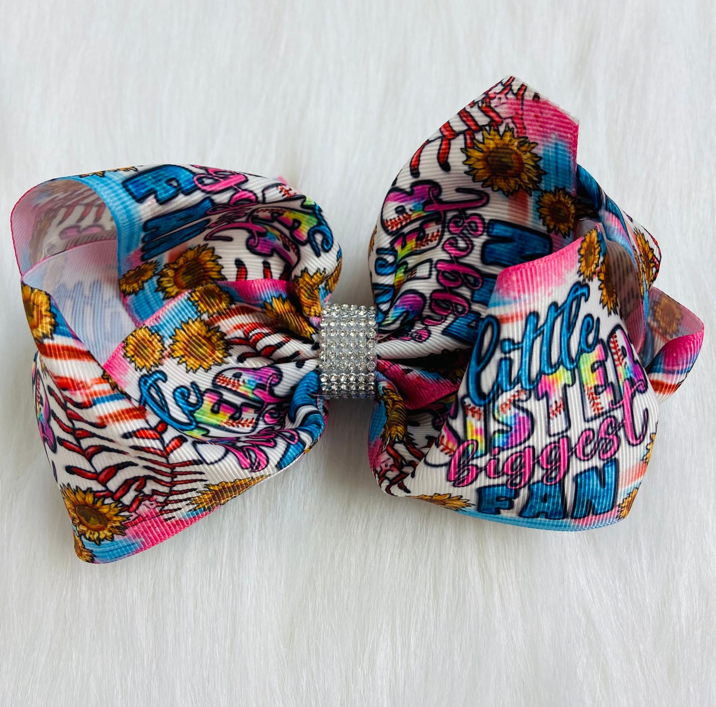 Big sister fan softball bow