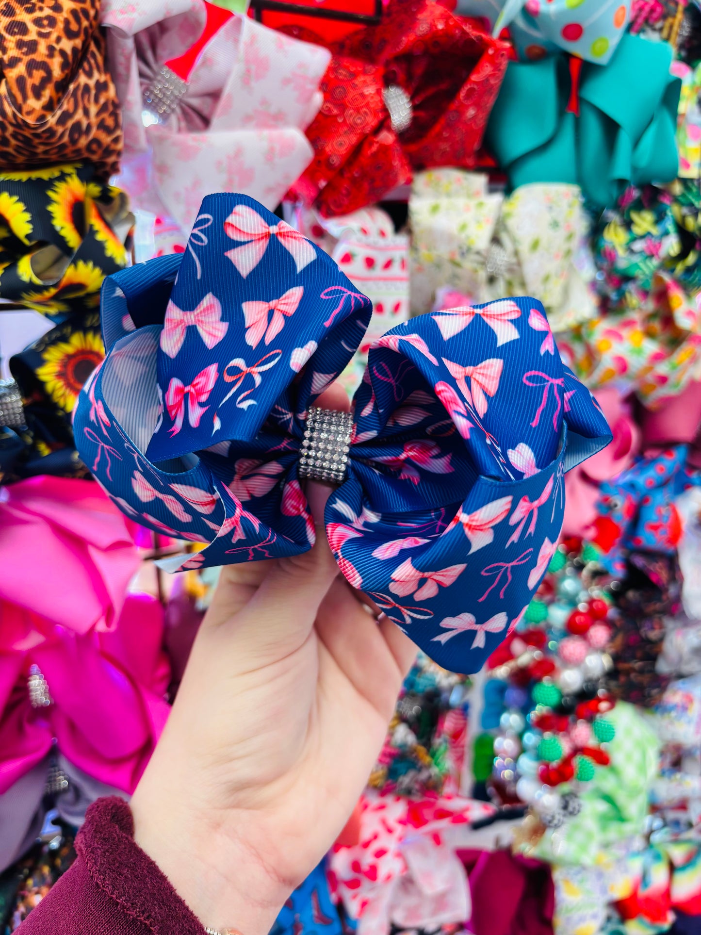 Blue pink bow