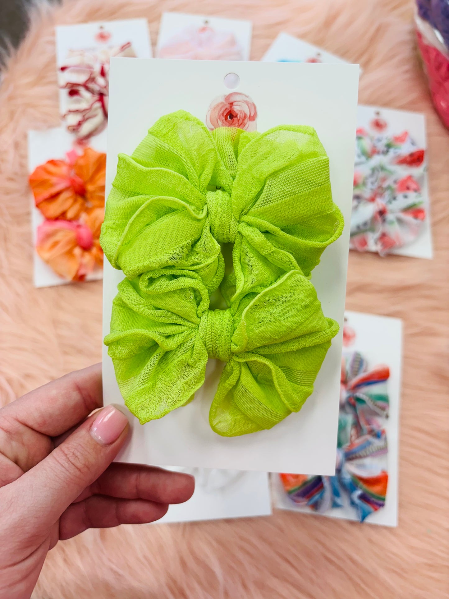 Lime Ruffle Clip set