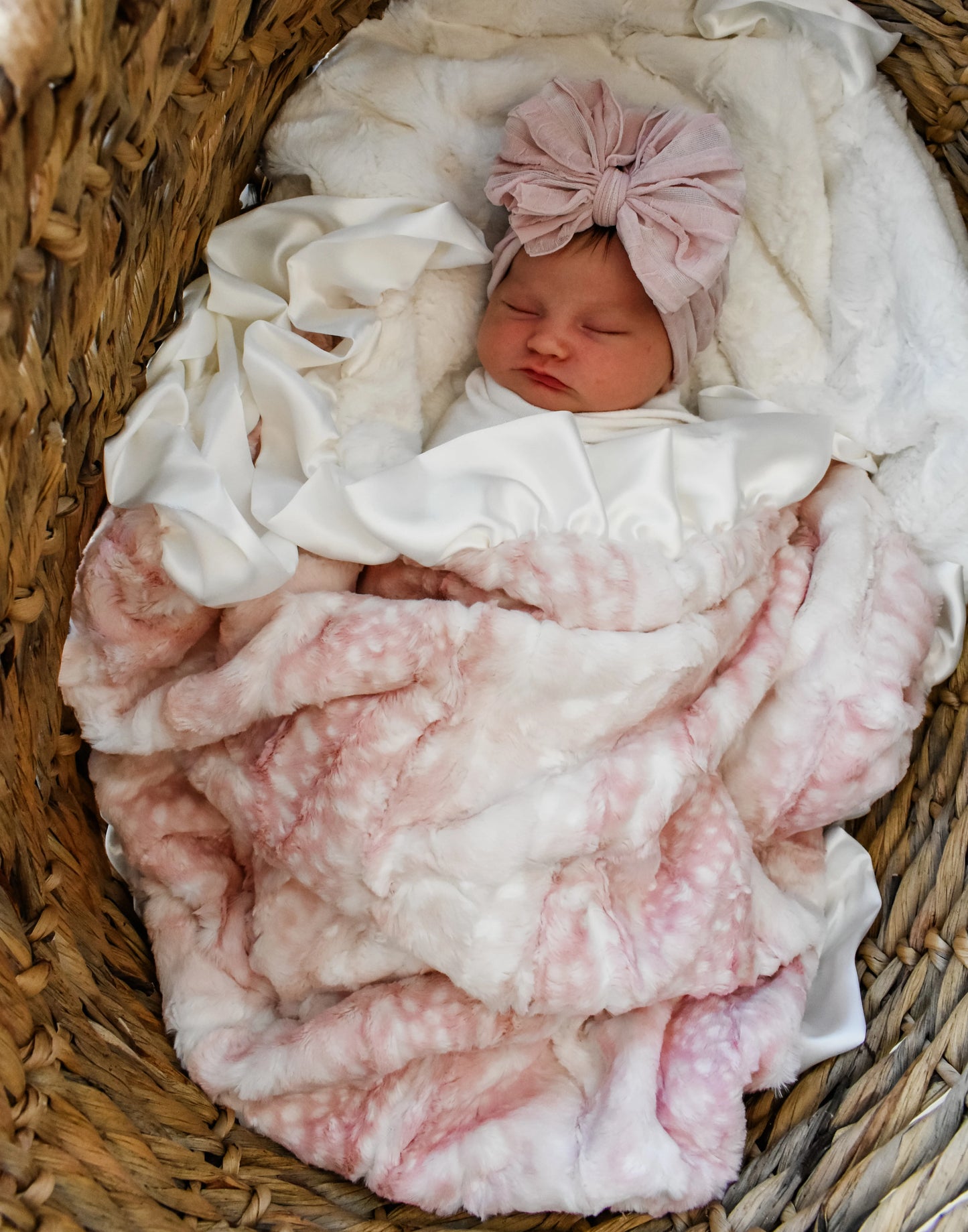 Sweet Pink Fawn Plush Blanket