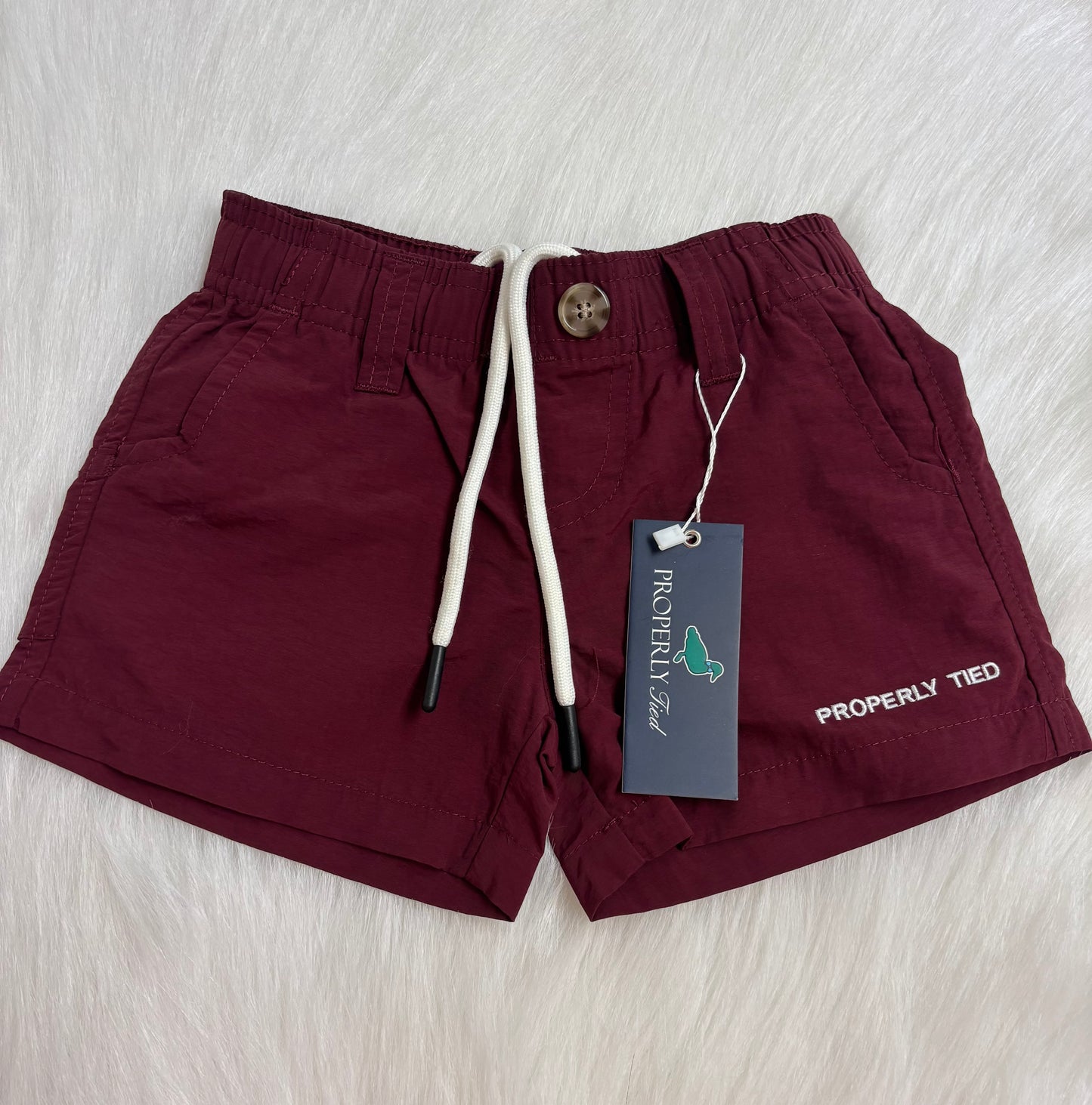 Boys mallard shorts maroon