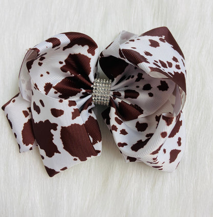 Brown cow bow