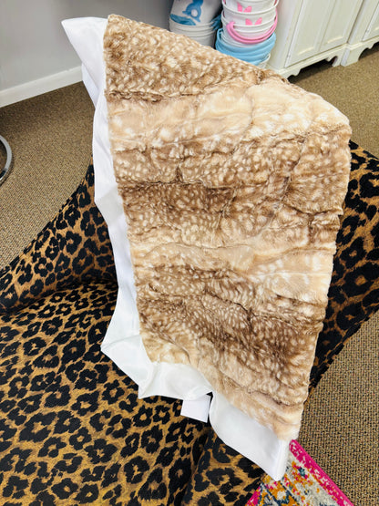 Fawn Blanket Straight Trim